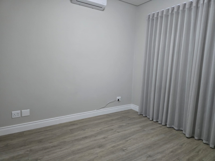 3 Bedroom Property for Sale in Aan de Wijnlanden Western Cape